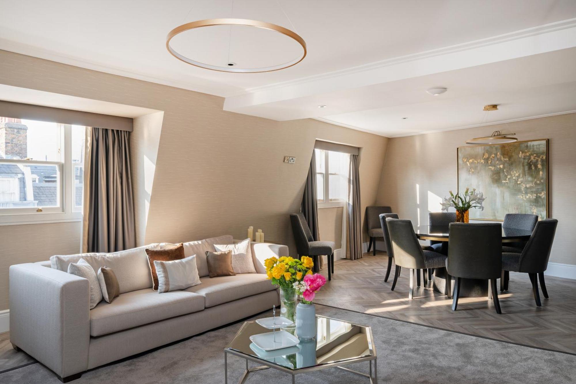 Charles Of Mayfair Londres