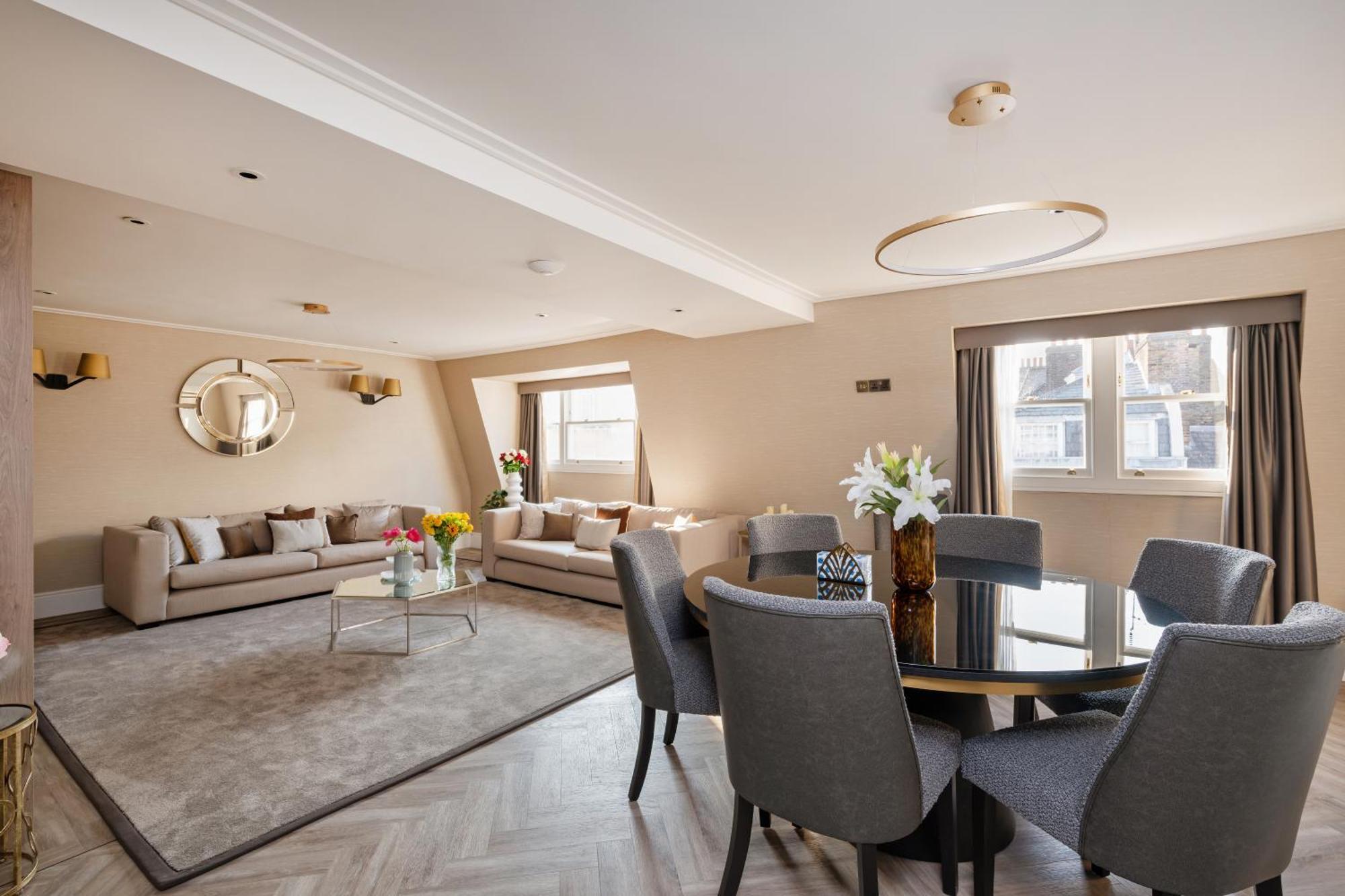 Charles Of Mayfair Londres